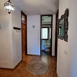 Spazioso Vicino Al Centro Apartamento *