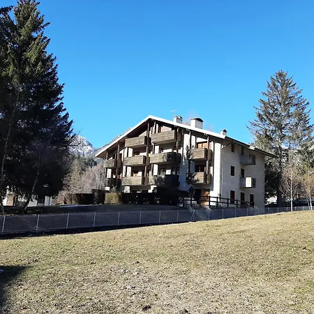 Apartamento Spazioso Vicino Al Centro
